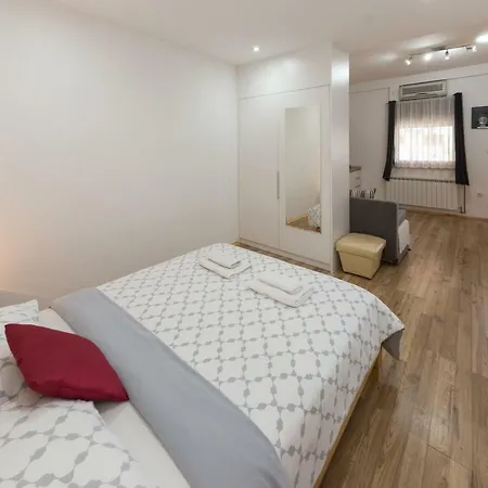 Studio Apartments Plitvice Lacus Korenica Exterior photo